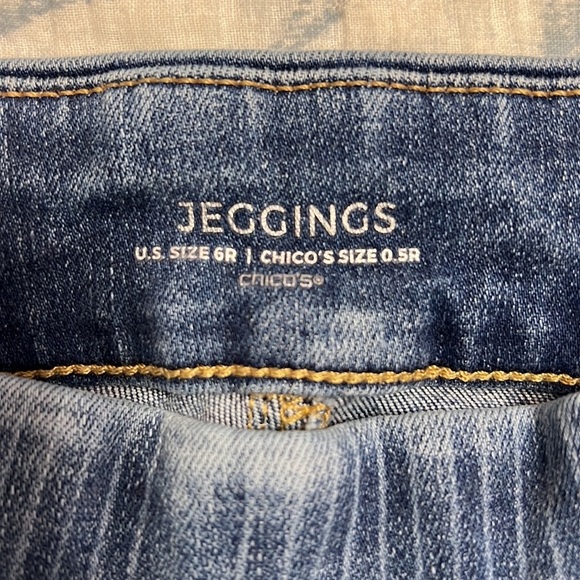 Chicos Leggings - Picture 2 of 5